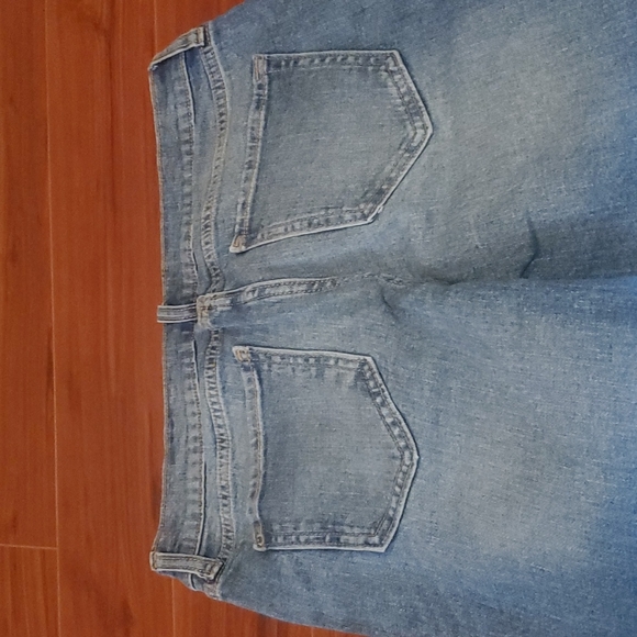 Old Navy Distressed Boyfriend Straight Jeans Blue Size 4 Regular - Picture 8 of 10